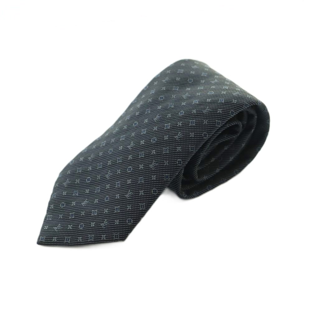 【中古】ルイヴィトン LOUIS VUITTON モノグラム 古典派音楽 タイ レギュラー五分五分 地絹 総柄 紺 M70952 /MI ■OH ■GY03 レディース 【ベクター 古着】 260518