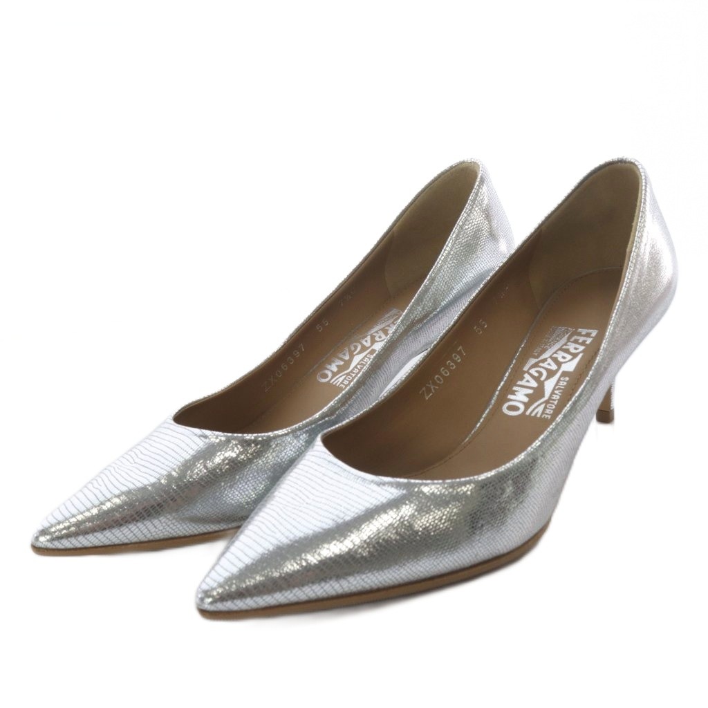 【中古】サルヴァトーレフェラガモ Salvatore Ferragamo パンプス ピン踵 ポインテッドトゥ なめし革 7.5C しろがね色色 /YO36 レディース 【ベクター 古着】 260326 パンプス-レディース靴