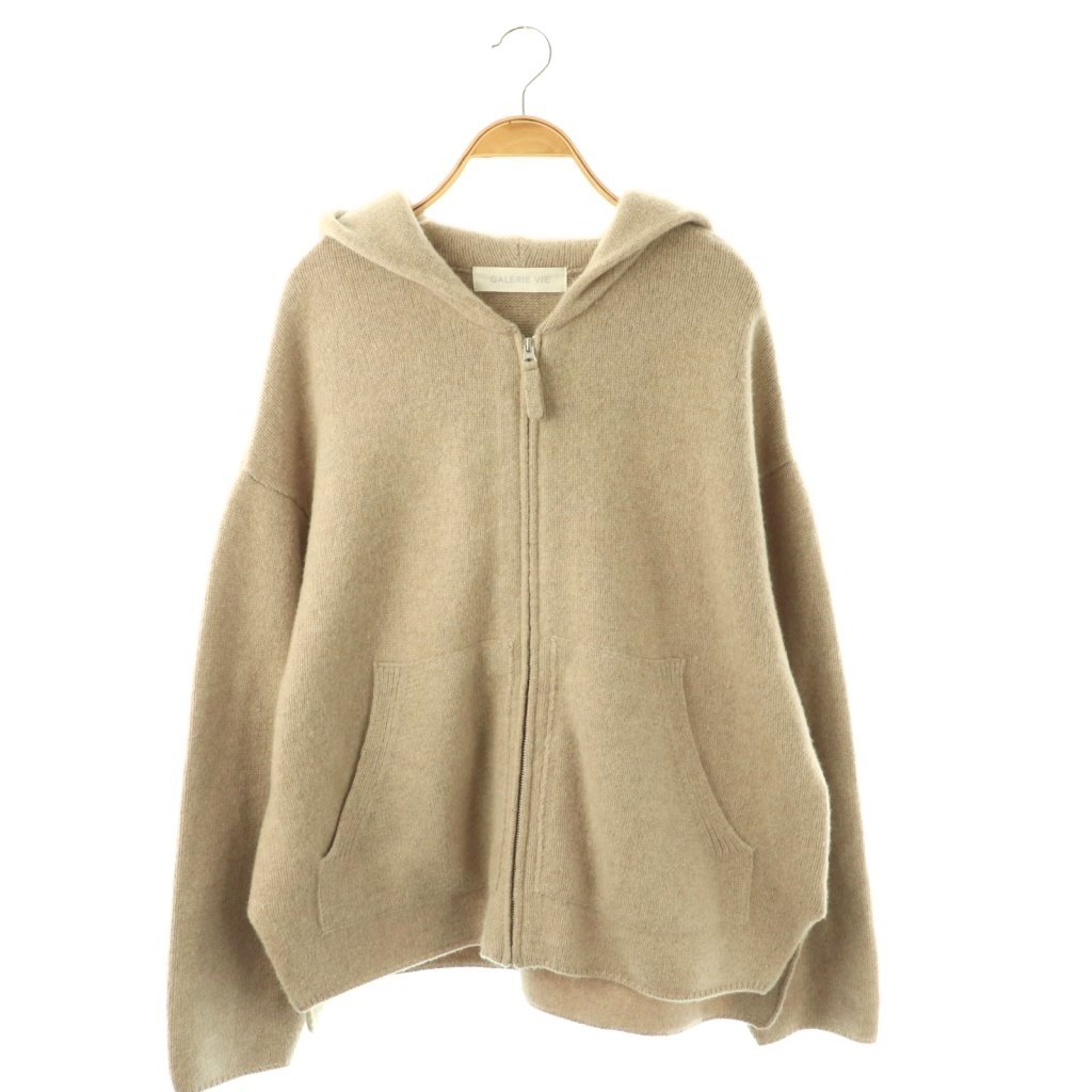 【中古】ギャルリーヴィー GALERIE VIE トゥモローランド 25AW オーストラリアンラムズウールジップアップブルゾン ニットジャケット アウター ワンカラー フード F ベージュ 23-07-54-07301 /BB レディース 【ベクトル 古着】 260327｜ブランド古着の買取販売ベクトル