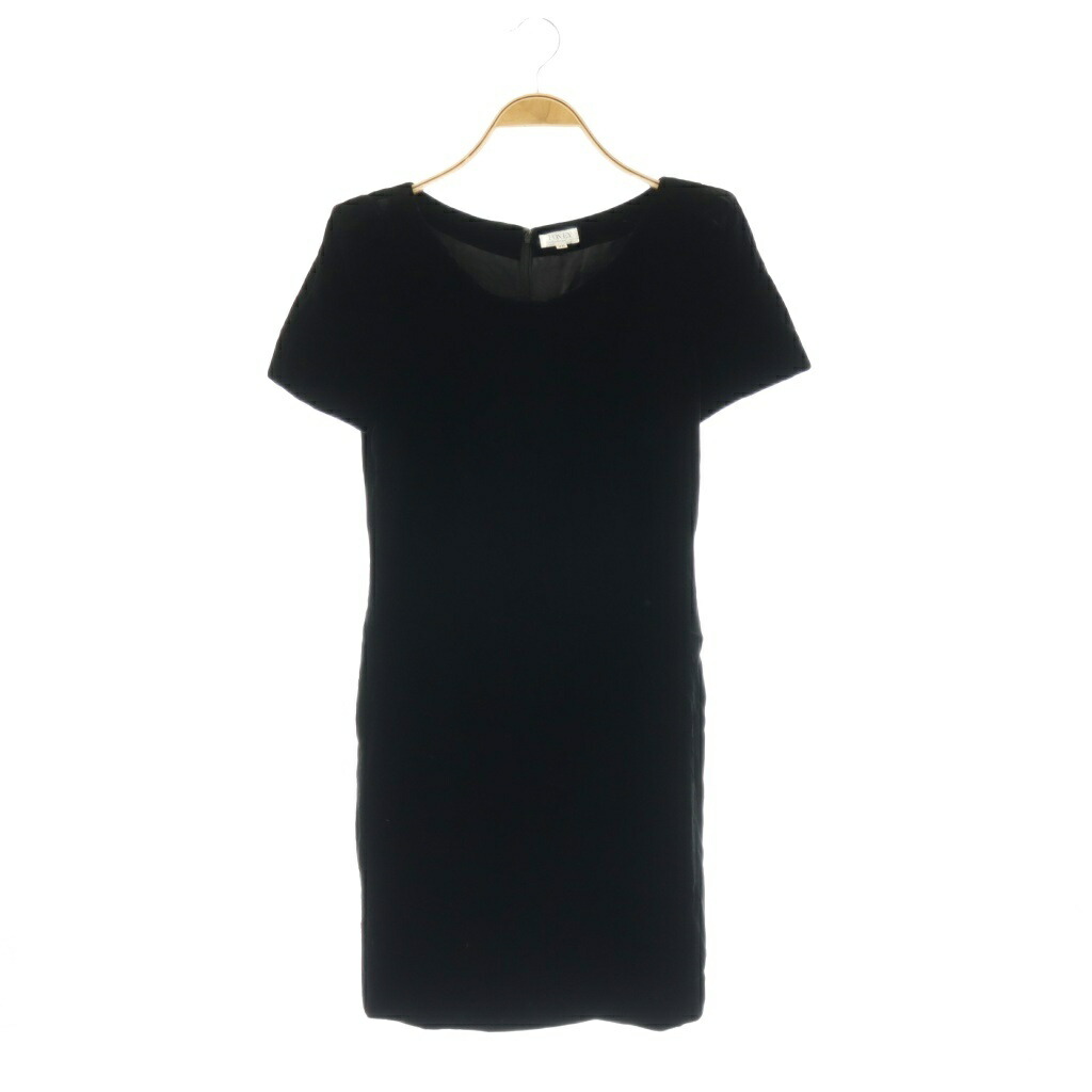 【中古】フォクシー ブチック FOXEY BOUTIQUE 天鵞絨衣装 半袖 膝丈 38 黒いこと /DO ■ECE004 レディース 【ベクター 古着】 260414