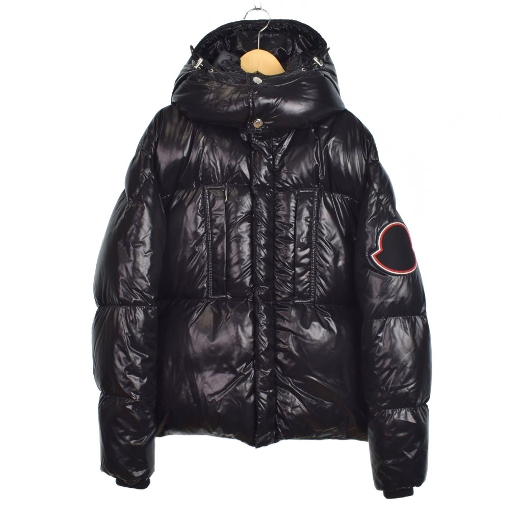 【中古】モンク線路 MONCLER 17AW NAZCA ビッグロゴパッチ 落ちこむ上衣 ボンネット 1 黒 黒いこと C20914183205 ☆AA★ メンズ 【ベクター 古着】 251206