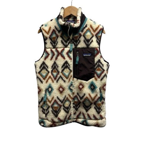 【中古】パタゴニア Patagonia レトロX フリースベスト 総柄 ネイティブ柄 23083FA16 XSサイズ アイボリー レディース 【ベクトル 古着】 250521｜ブランド古着の買取販売ベクトル