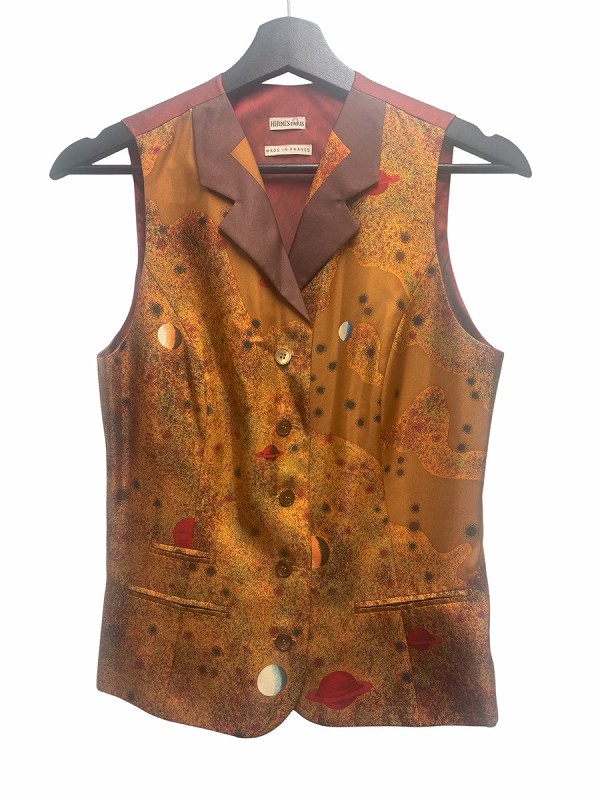 【中古】エルメス HERMES より良い ジレ 絹 絹地 総柄 36 茶 赤銅色 ☆AA★ レディース 【ベクター 古着】 250721