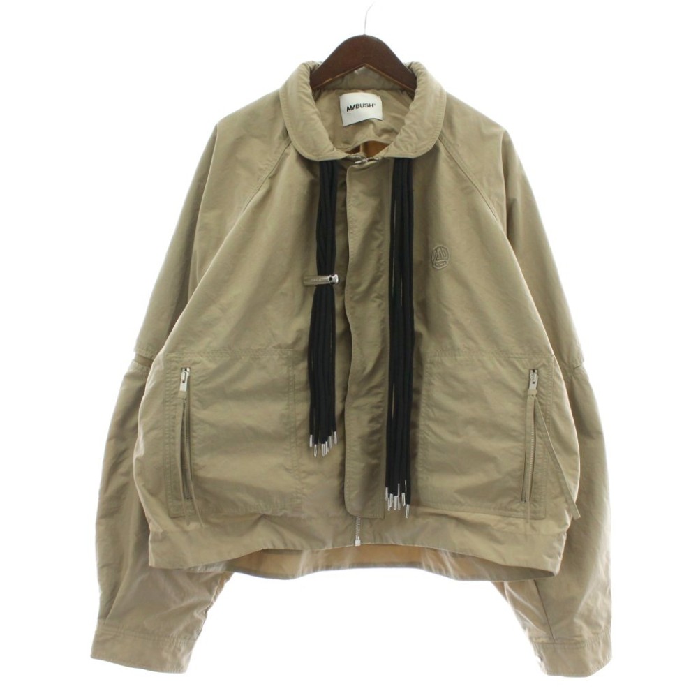 【中古】アンブッシュ AMBUSH Multicord Nylon Jacket ナイロンジャケット ブルゾン アウター ジップアップ ロゴ 刺繍 M ベージュ BMEA008S21FAB001 /XZ ■GY12 メンズ 【ベクトル 古着】 260310｜ブランド古着の買取販売ベクトル