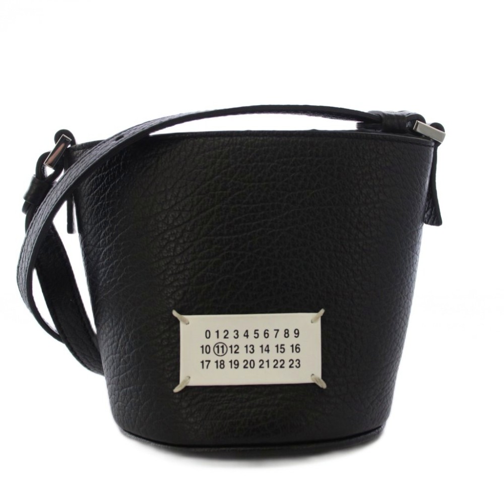 【中古】メゾンマルジェラ 11 Maison Margiela 11 5ACマイクロバケットバッグ ショルダーバッグ レザー 黒 S56WG0164 /KH レディース 【ベクトル 古着】 260618|ブランド古着の買取販売ベクトル