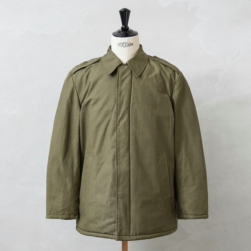 実物 新品 デッド店卸し資産 ルーマニア軍 キルテッド 裏打ち 活動の領域 二分の一厚地の外套【引き換え証客体外】【I】｜ミリタリー上衣 活動の領域厚地の外套 中綿 キルティング 防寒 保温 メンズ流行り物 軍物 古着 ミリタリー アウター オリーブ 軍罷めさせる品