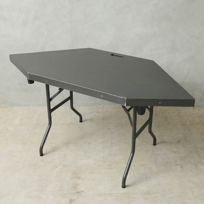 実物 USED 米軍 折り畳み 隅っこ時刻表 SOLID【クーポン券客体外】【K】【構成要素離島送りとどける不可】｜調度品 折りたたみ アウトドア 難民キャンプ設備 ミリタリー サイドテーブル パウダーコンパクト 軽さ 納める 車宿り