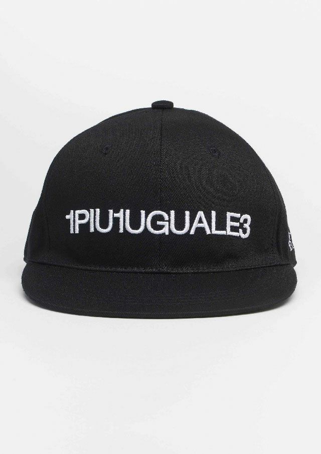 【1piu1uguale3GOLF】ビッグロゴマーク ゴルフフラットキャップ 黒 楽天市場】【正規品】1PIU1UGUALE3 GOLF ウノピュウノウグァー