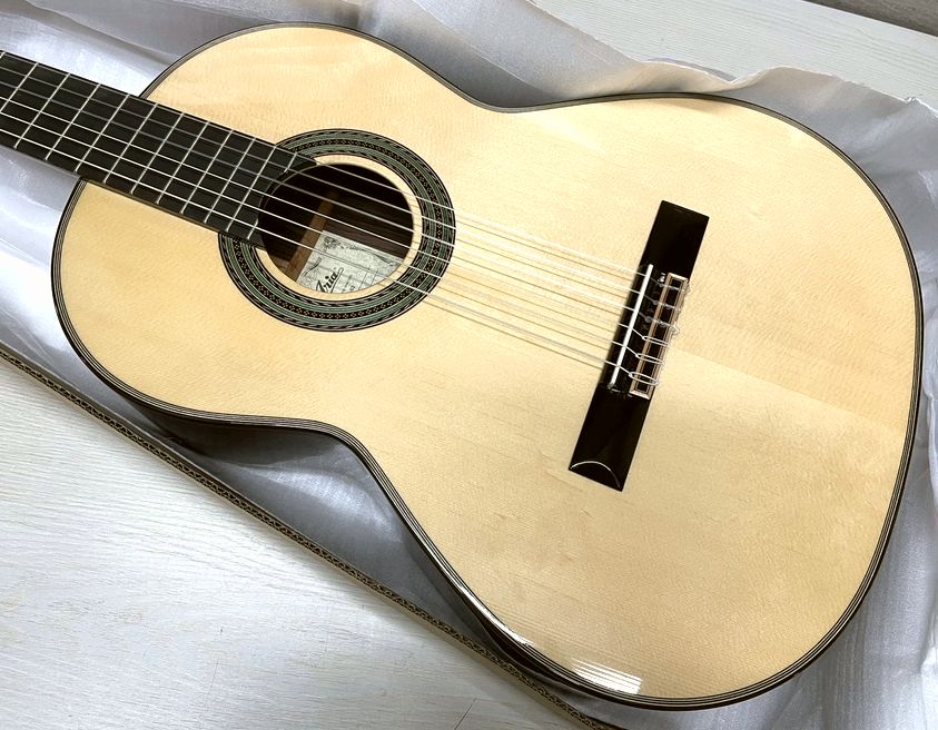 ARIA A-100S-63 オール単板 ナイロン弦 クラシックギター アリア 630mm