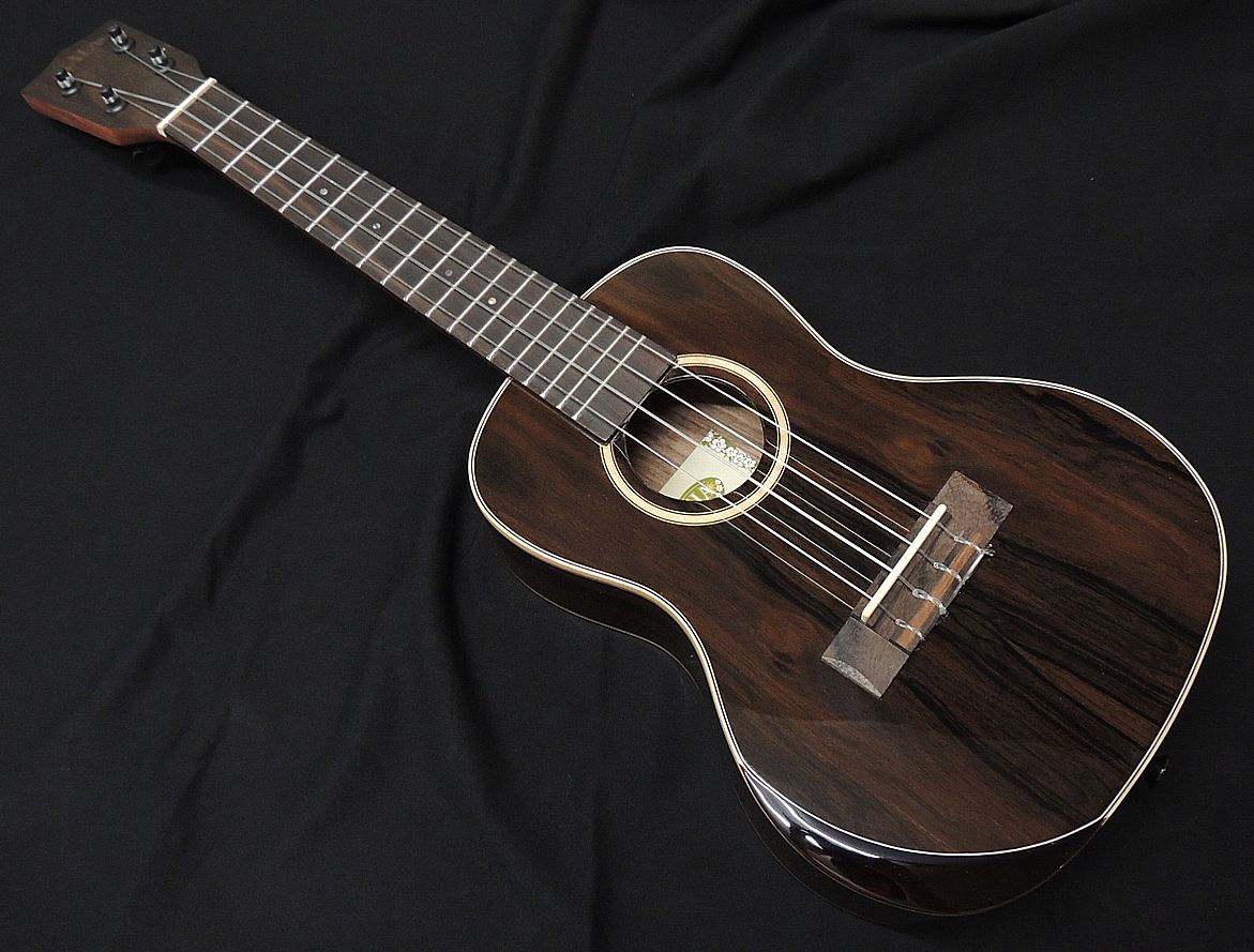 楽天市場】KALA KA-CE MBK カラ ウクレレ Exotic Mahogany Series