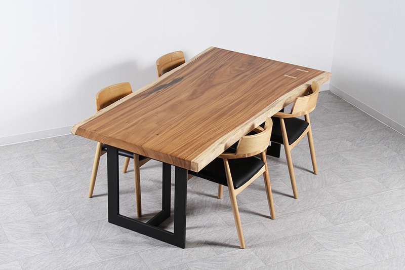 大垣WOOD 一枚板 ダイニングテーブル用天板(板のみ) モンキーポッド 6人掛け 幅2050mm ウレタン塗装(艶なし) [OGWJ-43-245-231016-04]【天然木】【無垢】【1枚板】【ダイニングテーブル】【木製】【日本製】【ハンドメイド】｜厨房用品専門店！安吉