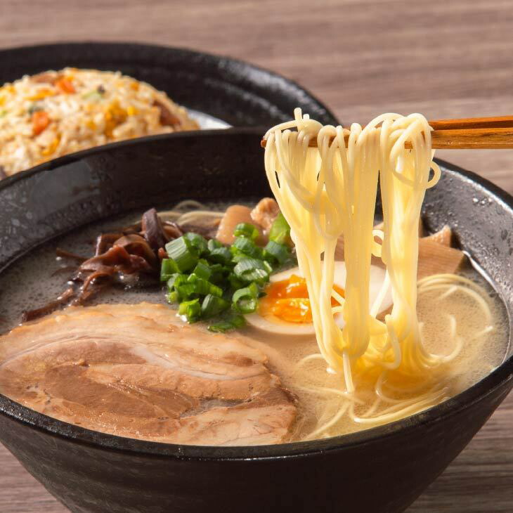 楽天市場 福岡 人気 老舗屋台 拉麺 花山 とんこつラーメン 3人前 こってり 豚骨 ラーメン 麺 スープ 香味オイル 化学調味料 不使用 博多 細麺 あっとらいふ