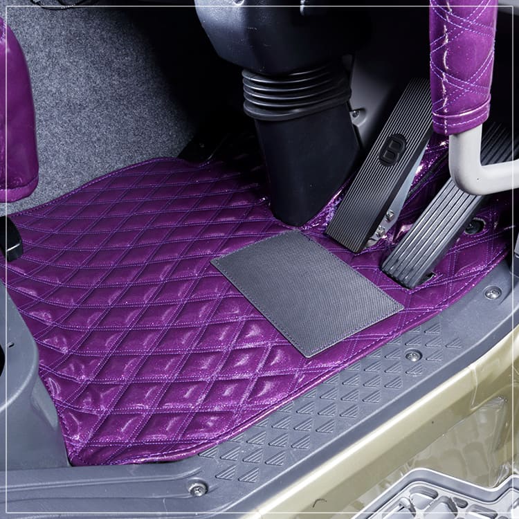 60％OFF】 クオン フロアマット 煌輝V2 雅 マドンナ UDトラックス 運転席or助手席 パーツ floormat フロアーマット 日本製  トラック用品 車 ドレスアップ カスタム オーダータイプ アクセサリー 汚れ防止 大型 fucoa.cl