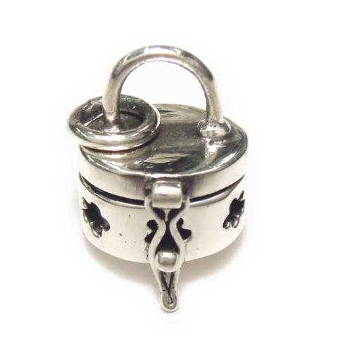 シルバー925 花柄 小さなランチボックス 円形 宝石箱 ペンダントトップ silver925 シルバーアクセサリー 宝箱 シルバー製 ペンダントヘッド レディース