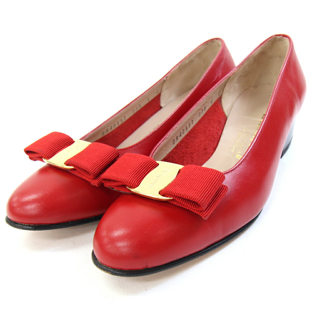 フェラガモ レディースシューズ ヴァラ パンプス レッド ゴールド金具 レザー サイズ6 中古 リボン 靴 レディース Salvatore Ferragamo