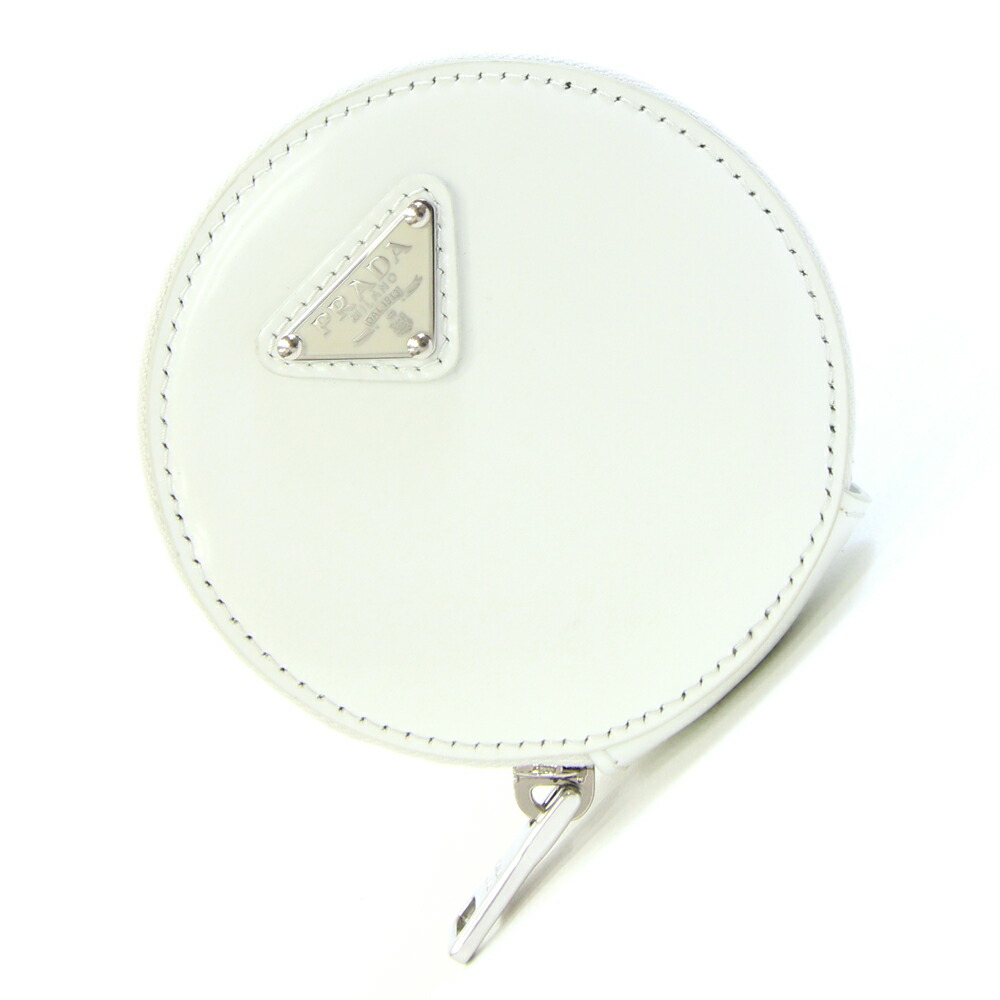 【中古】 プラダ ミニ合切袋 コインケース 1TL431 白いこと なめし革 中古 釣り銭入れ 御徒面子引きつける ラウンド ロゴタイプ キーホルダー ３角形一皿 PRADA | 引きつける 御徒面子 かばん 袋引きつける ブランド名 成年者 御徒面子付属物 合切袋 外付 小入れもの 袋に付ける カラビナ