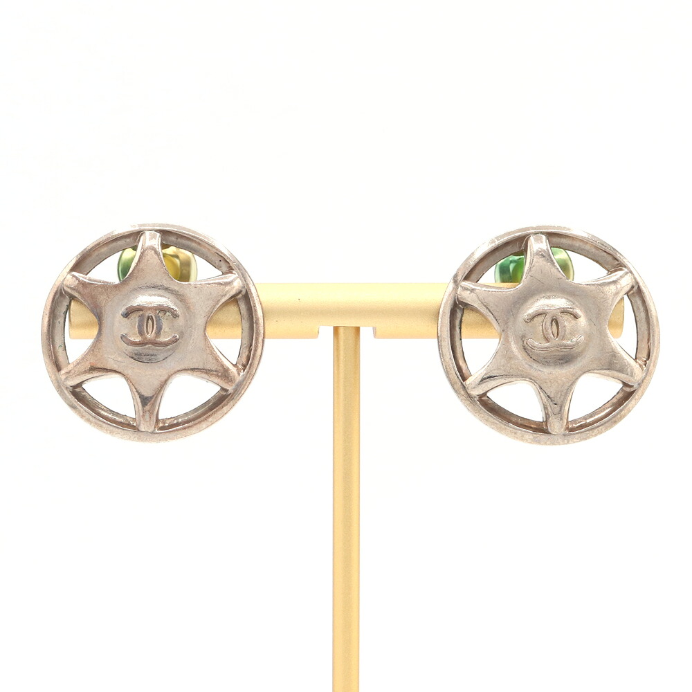 【中古】 シャネル イヤリング シルバー メタル 97A 1997年モデル 中古 イヤー アクセサリー ヴィンテージ オールド ココマーク レディース CHANEL | ブランド ブランドアクセサリー アクセ ジュエリー 挟むだけ ノンホール 耳飾り クリップ式 大ぶり クリップ ブランド品|夢市場プレミア