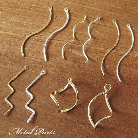 楽天市場】金属チャーム Sカーブ ゴールド 10個 アクセサリー