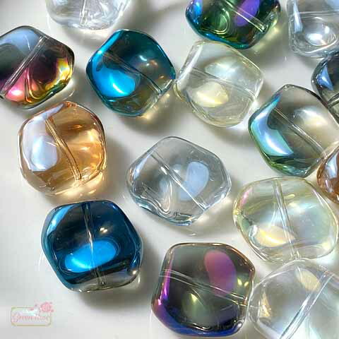 ガラスの器　オーロラ 加工 楽天市場】ガラスビーズ オーロラ加工 歪み メタリック 10個