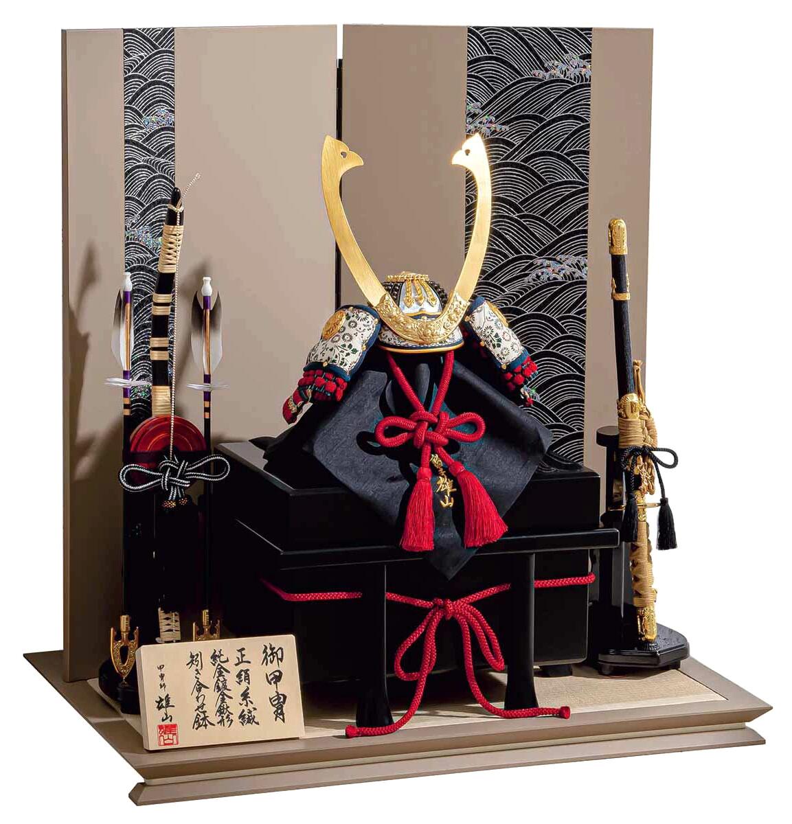 五月あやつり人形 豊久 兜飾りつけ 雄山作 四分の一 旭 正絹赤糸縅 YN1206キーパー 間口60×奥ふかさ40×高さ64糎 格好のいい 今めかしい 室内装飾 兜 5月あやつり人形 端午の節句