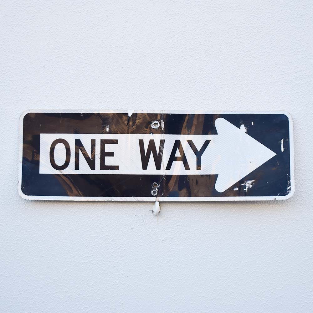楽天市場】ONE WAY RIGHT 一方通行【18in×12in】 アメリカ ロード