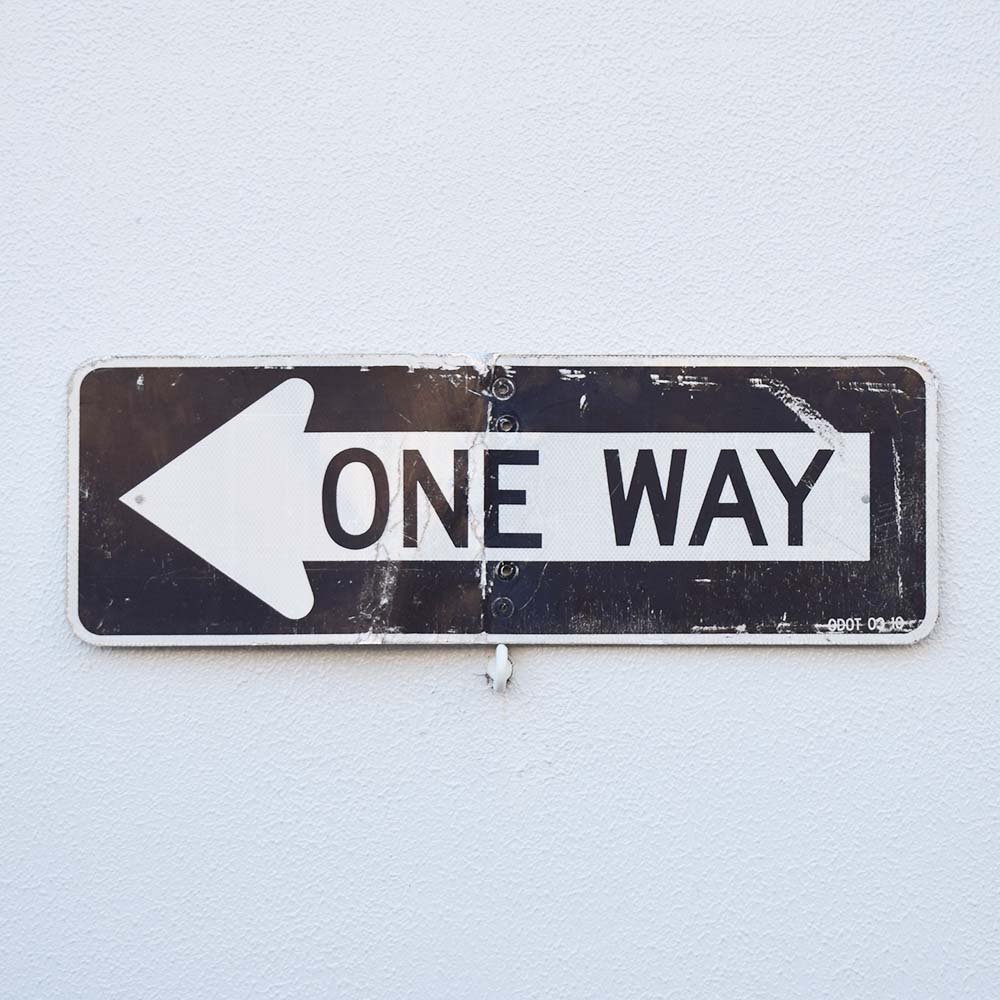 楽天市場】ONE WAY 看板 ワンウェイ 一方向標識 アルミニウム製
