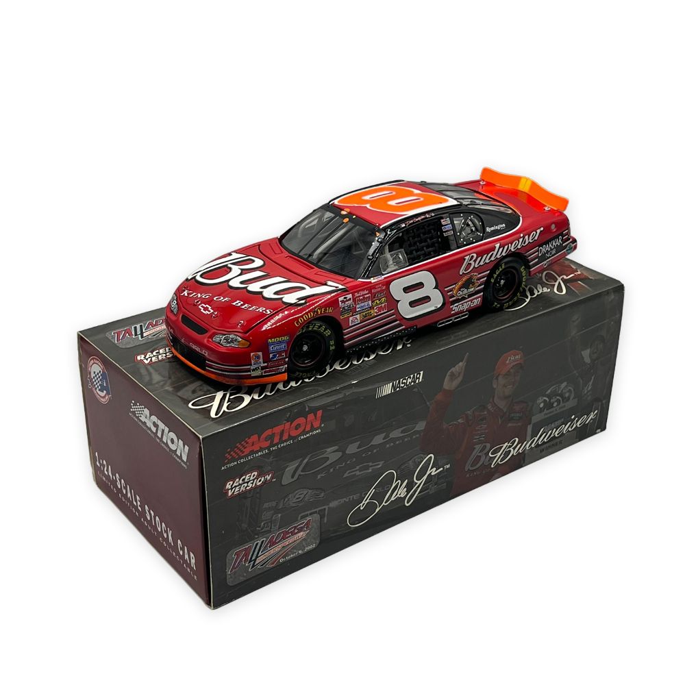 [10] 1/24 NASCARコレクタブルミニカー [#8 Budweiser / 3ed Talladega Win / Raced Version 2002 Monte Carlo ACTION -Dale Earnhardt Jr.- Chevrolet] 箱付