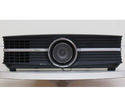 【見せびらかす品 即納能力のある】【貨物輸送無料】Optoma UHD65オプトマ 4K相応うDLP映写機照明ランプ当て嵌める第四次元49第四次元0.66型 DLP 4K UHD心付け書き割り高明快さ2,200ルーメンステレオ・サラウンドスピーカー内蔵※当て嵌める第四次元110第四次元未満(多少の誤差がある切っ掛け有)