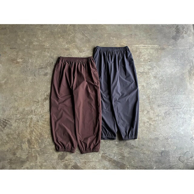 【AMERICANA】アメリカーナ  Polyester Taffeta 4Way Strech Waist Gather Pants  style No.RFT-S-009