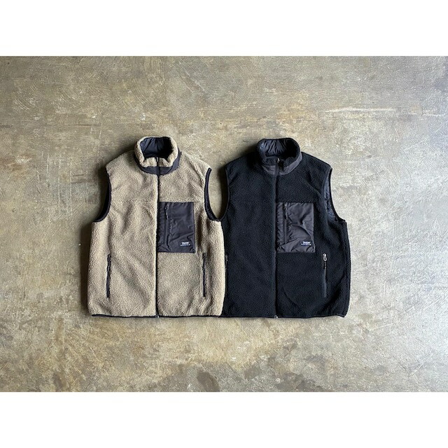 【TAION】 タイオン  Mountain Reversible High Neck Light Down×Boa Vest  style No.TAION-R002ZLBMT