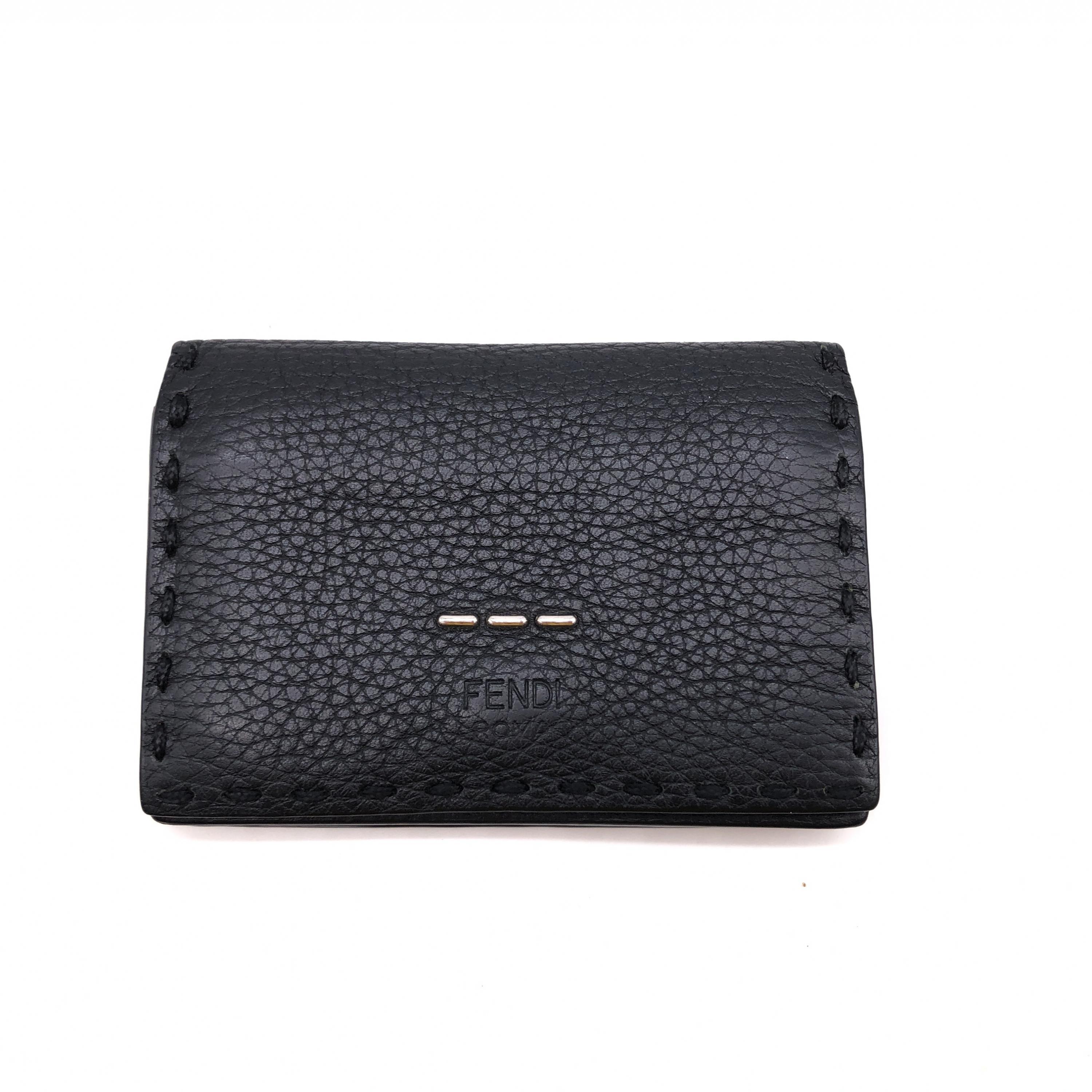 FENDI 黒 レザー カード パスケース バゲット カードケース レザー ブラック | Fendi