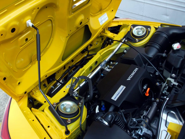 バックヤードスペシャル リア ストラットタワーバー ブラック結晶塗装仕上げ S660 JW5 6MT/CVT