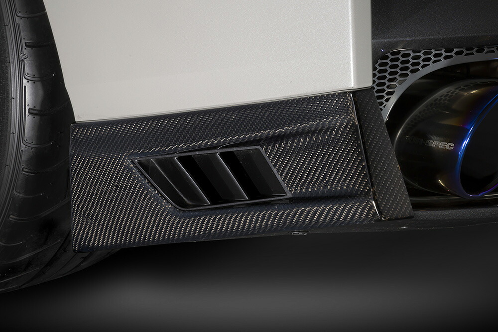 BLITZ ブリッツ エアロスピード Rコンセプト カーボンマッドガードカバー 未塗装 GT-R R35 H28.7～ VR38DETT｜オートクラフト