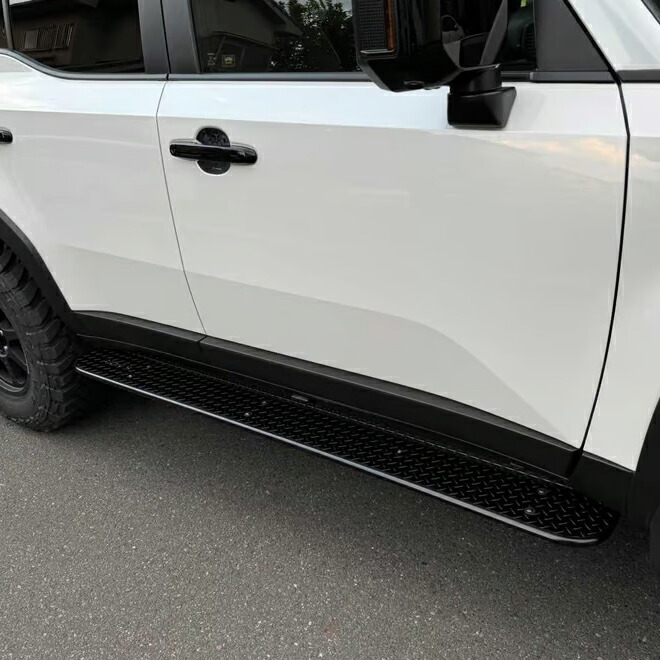 リミテッドチトセ RICK'S サイドステップ スチール製縞板鋼板ブラック塗装 ランドクルーザー250 TRJ250W GDJ250W 個人宅配送不可 沖縄・離島は要確認