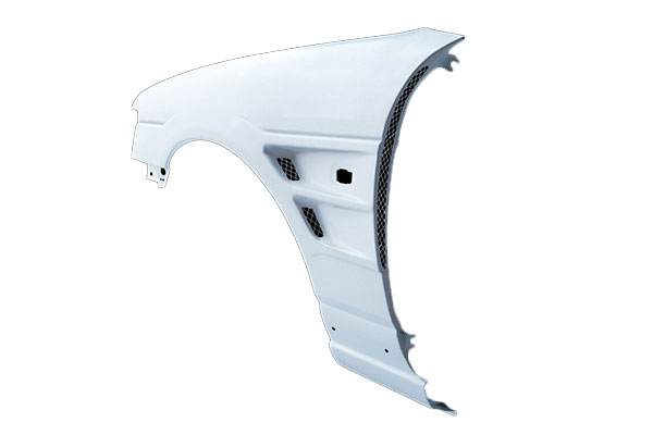 C35ローレル用　D-MAXフロントフェンダー 楽天市場】D-MAX【C35 ローレル】 D1 SPEC ワイドフェンダー 片側のみ