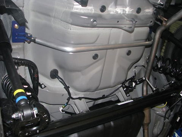 楽天市場 カワイ製作所 リヤモノコックバー タント La600s 2wd車専用 リヤ スペアタイヤハウス下 オートクラフト