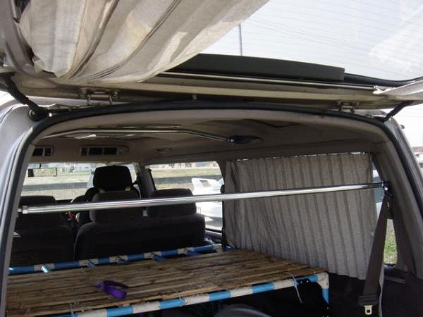 カワイ製作所 リヤピラーバー ハイエース Y-H10#