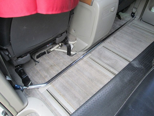 カワイ製作所 フロアバー エスティマ AHR20W ハイブリッド