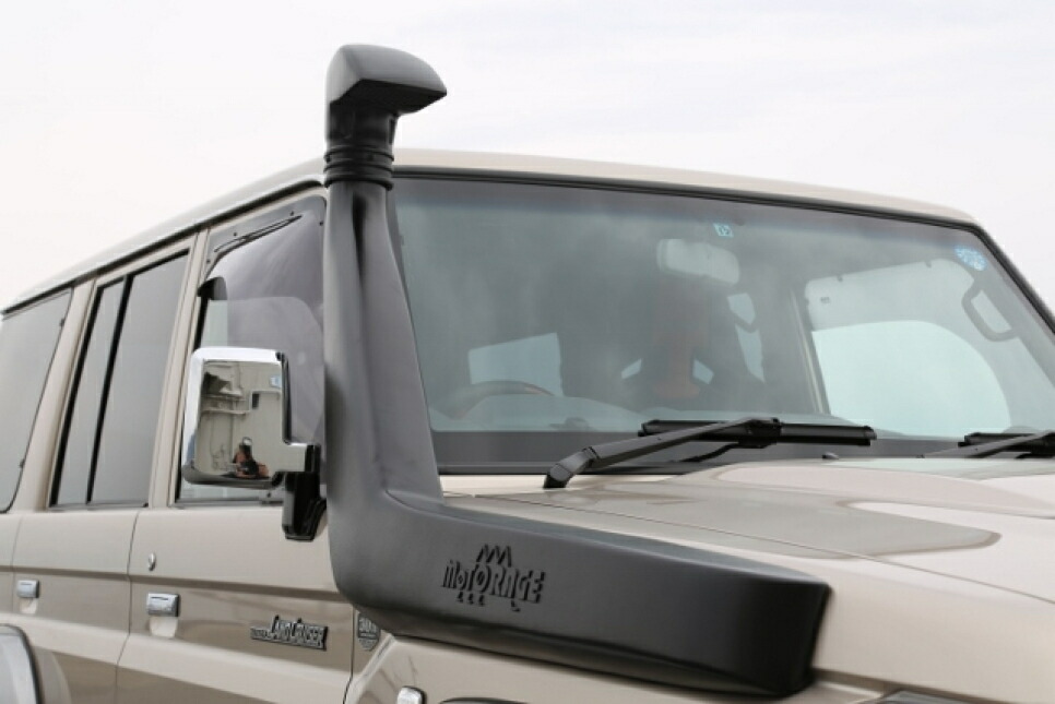 楽天市場】サファリシュノーケル ランドクルーザー80用