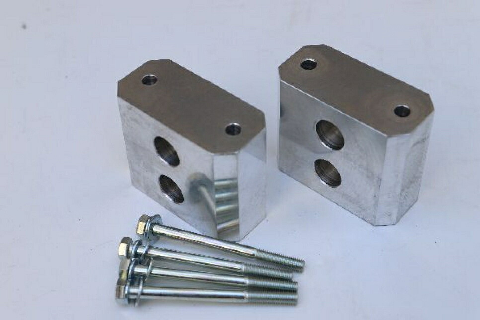MOTORAGE モトレージ フロントスタビライザー延長ブロック 80ｍｍ TOYOTA ランドクルーザープラド70系