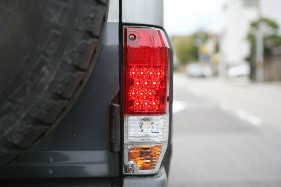 ランクル70 テールランプ左右セット　DEPO製 台湾 DEPO製 車検適合 トヨタ ランクル 70 後期 76 系 リア LED