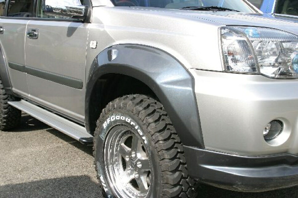MOTORAGE モトレージ オーバーフェンダー フロントアドスポイラー付き車用 NISSAN エクストレイル NT30 2003年6月M/C後