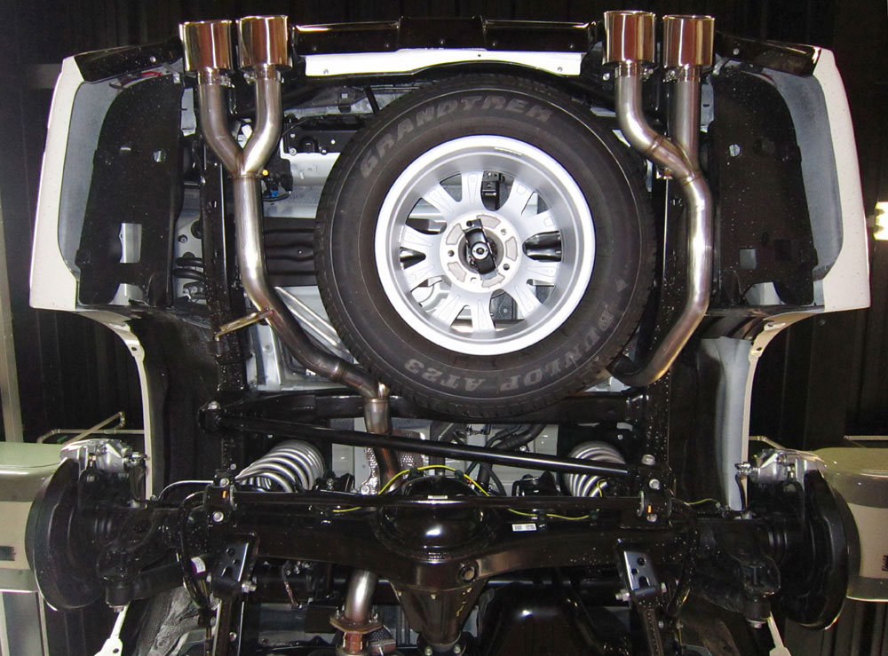 M'z SPEED エキゾーストシステム 左右4本出し (MZ32) ランドクルーザー CBA-URJ202W 3BA-URJ202W H27.8~R3.7 1UR-FE ZX 4.6L ラヴライン 2311