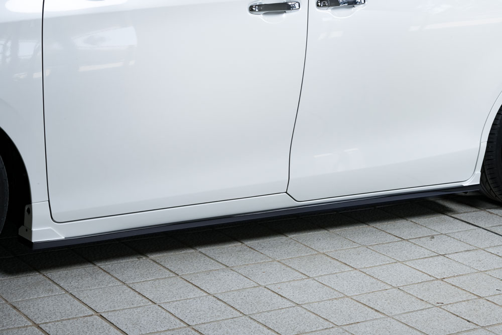 M'z SPEED サイドステップ 塗り分け塗装 (070/202) FRP エスクァイア ZWR80G H29.6～R3.12 ハイブリッド グレースライン 3231
