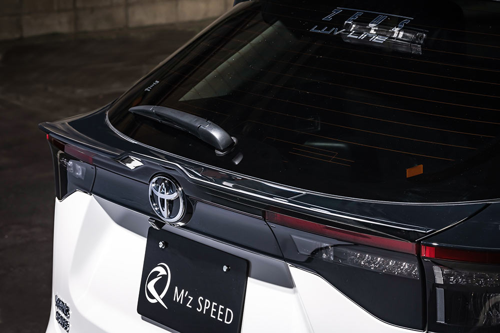 M'z SPEED リアゲートスポイラー 未塗装 ABS ヤリスクロス MXPB10 MXPB15 MXPJ10 MXPJ15 R2.8～ アドベンチャー/GRスポーツ除く ラヴライン 2431