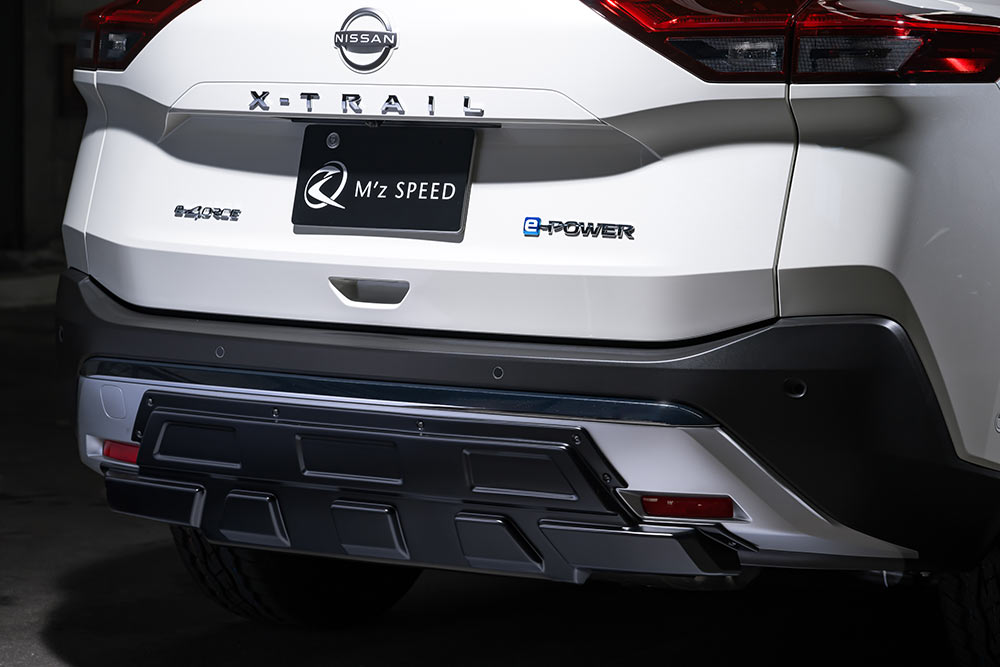 M'z SPEED リアバンパーガード つや消しブラック AES エクストレイル SNT33 T33 R4.7~ S/X/G クロスライン 2981|オートクラフト