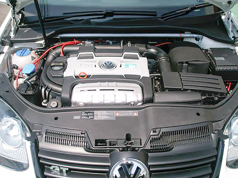 OKUYAMA オクヤマ CARBING ストラットタワーバー フロント タイプD アルミ製 ゴルフV TSI 1KBLG