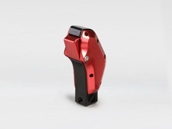 X-Fang ビレットシフター ガングリップ レッド デリカD:5 CV1W CV2W CV4W CV5W H19.1~R1.10 前期|オートクラフト