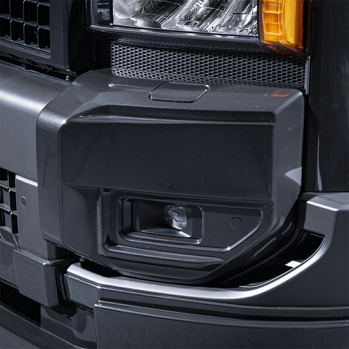 TOM'S サイドバンパーガーニッシュ ブラック(202) ランドクルーザー250 GDJ250W TRJ250W R6.4～ 個人宅配送不可 沖縄・離島は送料着払い
