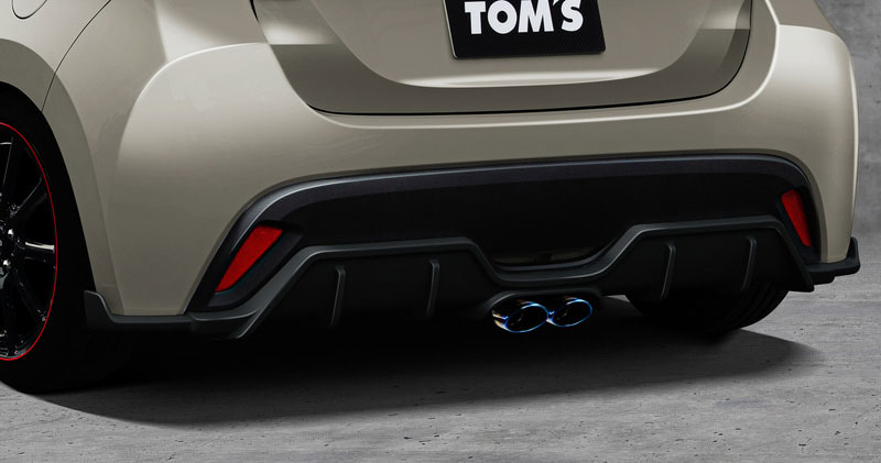 TOM'S リヤアンダーディフューザー フラットブラック ヤリス KSP210 MXPA10 MXPA15 MXPH10 MXPH15 R2.2~R5.12 個人宅配送不可 沖縄・離島は送料着払い